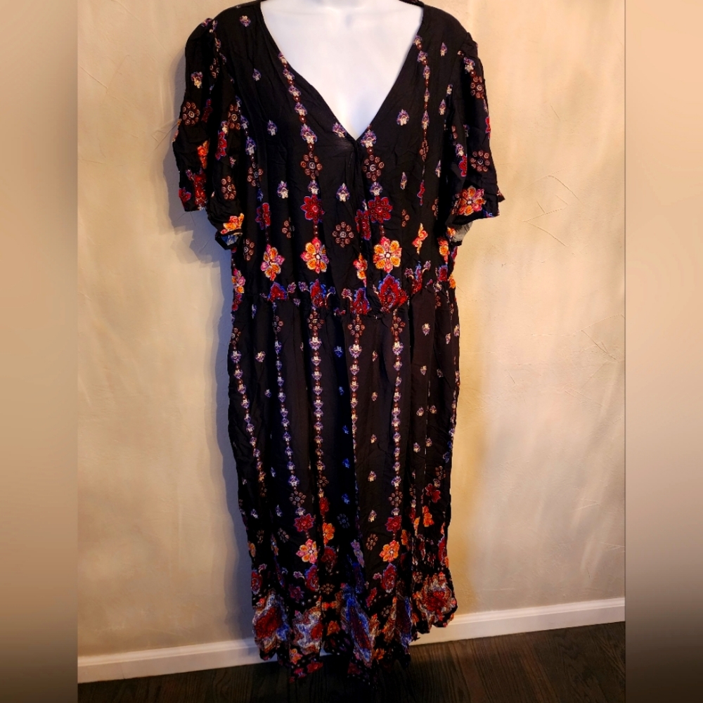 Bloomchic size 18-20 dress new with tags